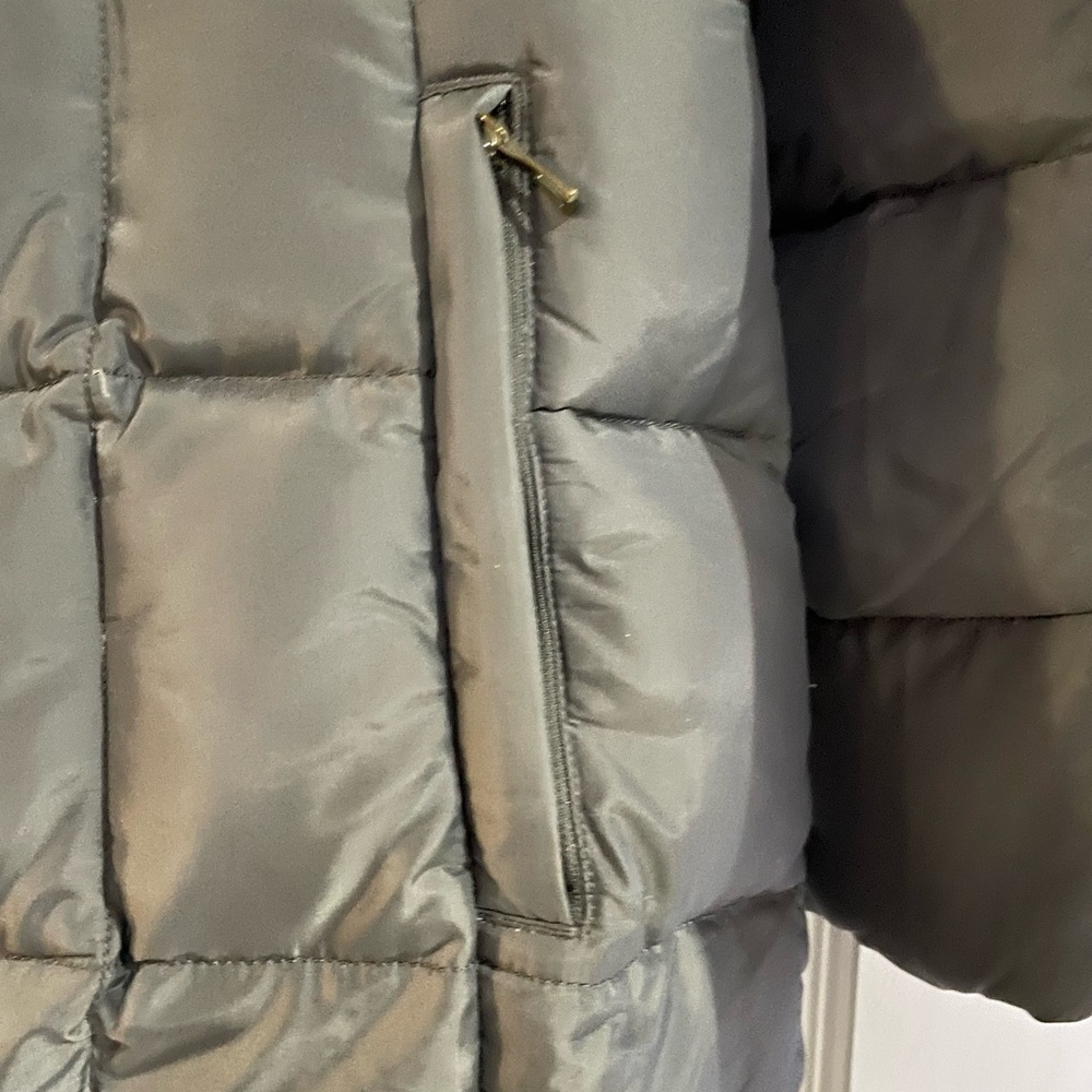 Lands' End Gray Puffer Coat with Faux Fur Hood - Picture 2 of 5